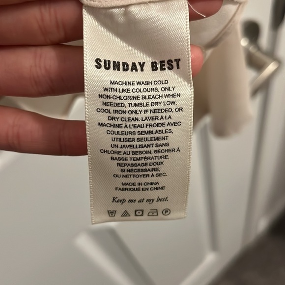 Sunday Best Blouse - Picture 3 of 3